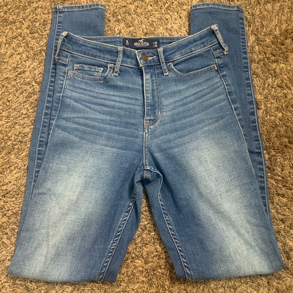 Hollister Jeans